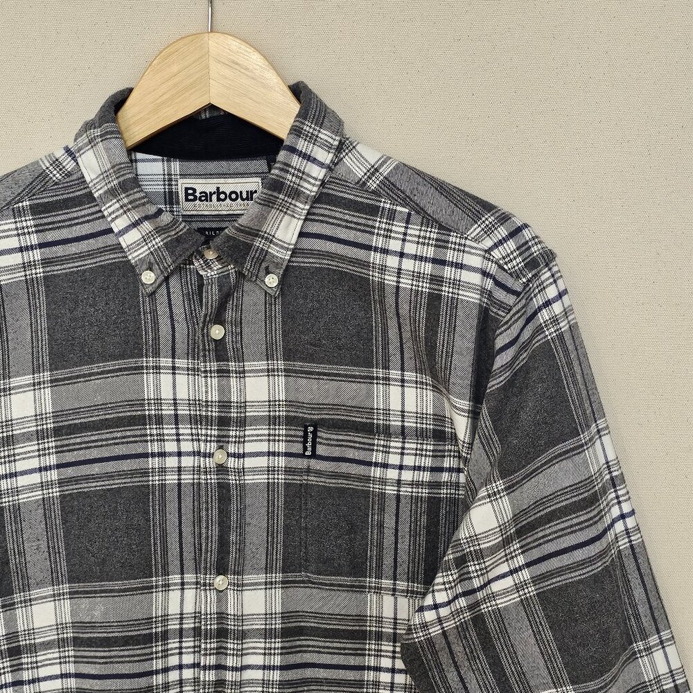 Barbour Tailored Fit Flannel Button Down M
